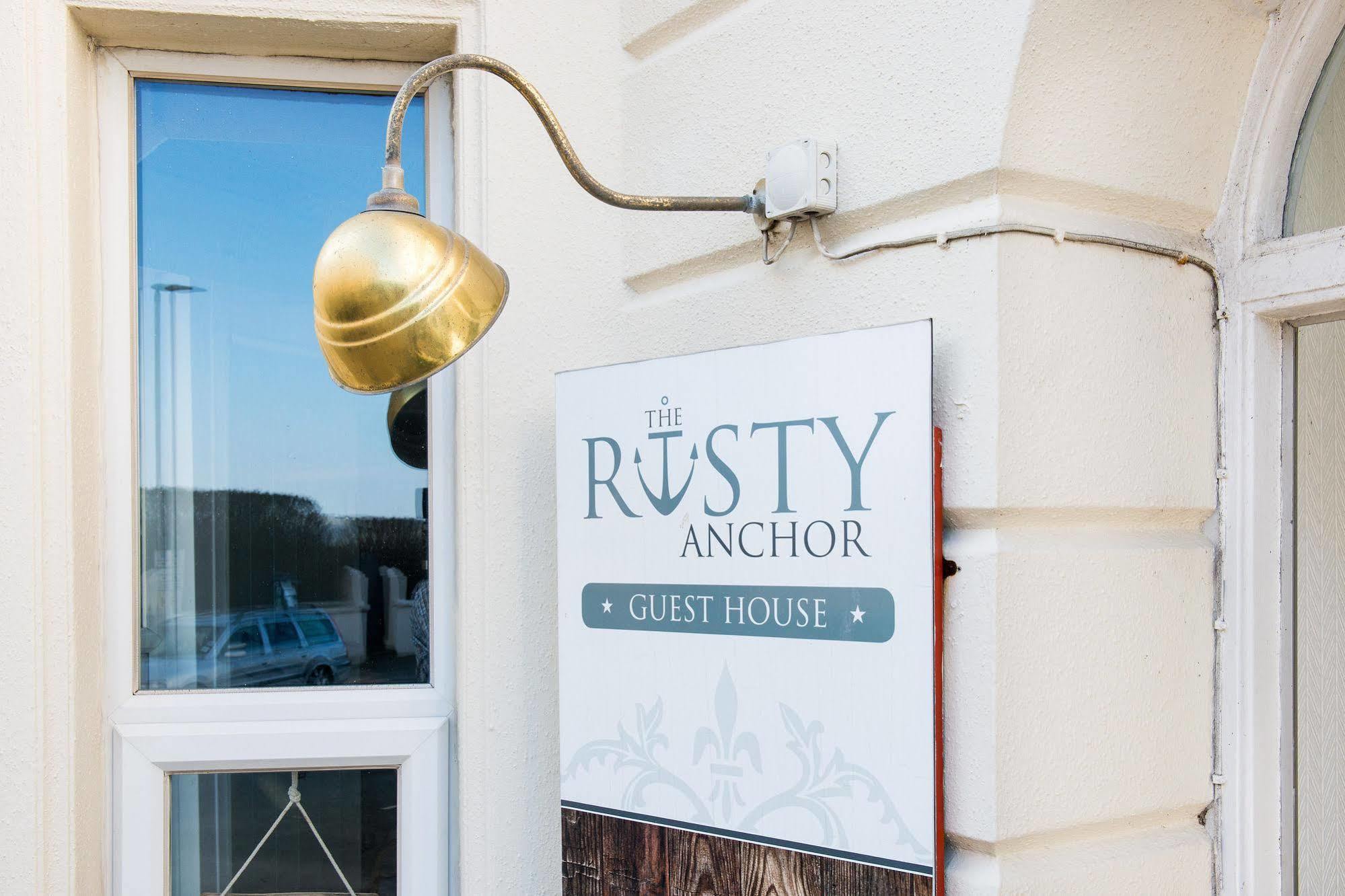 The Rusty Anchor Guesthouse Плаймаут Экстерьер фото